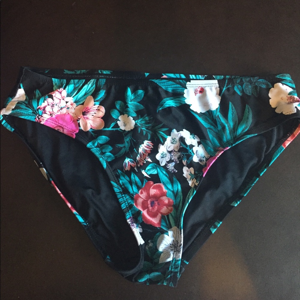 Bikini Bottom - image 1